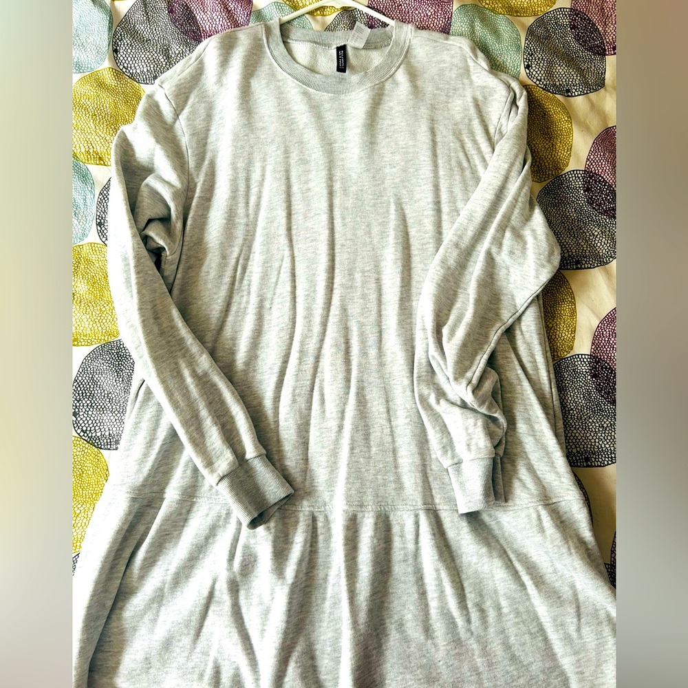 Sweatshirt dress
